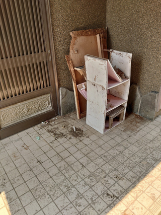 玄関前のアフター