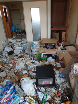 部屋１のビフォア