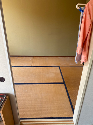 部屋２入り口のアフター