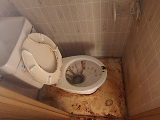 トイレのビフォア