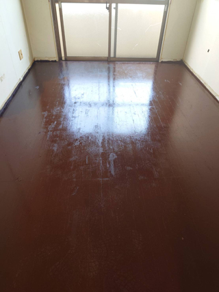 部屋の床（亡くなった部分）のアフター