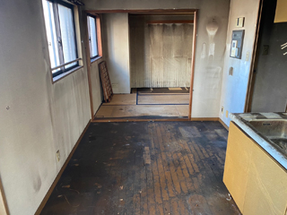 キッチンから部屋３のアフター