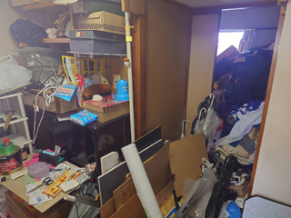 玄関から部屋１入口のビフォア