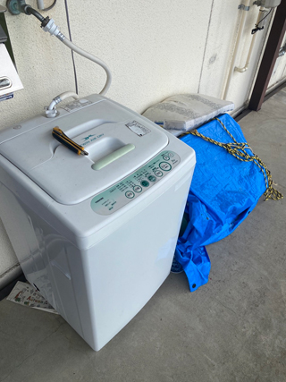 玄関外のビフォア