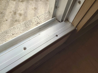 窓枠のアフター