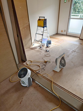 オゾン脱臭風景