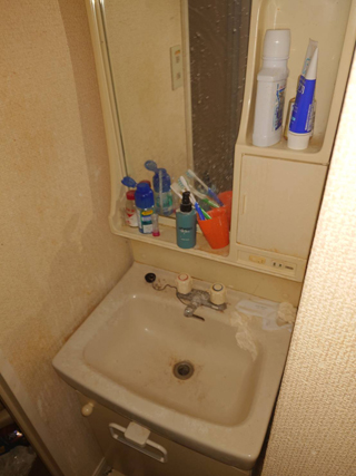 洗面台のビフォア