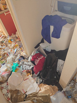 洗濯機置き場のビフォア