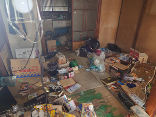 １軒面部屋１のビフォア