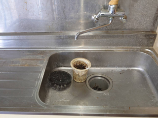 キッチンシンクのビフォア