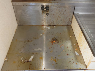 キッチンコンロ台のビフォア