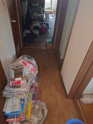 廊下のビフォア