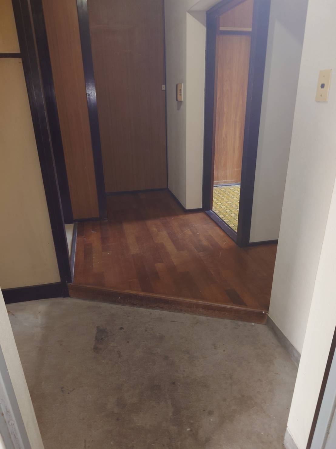 玄関のビフォアアフター