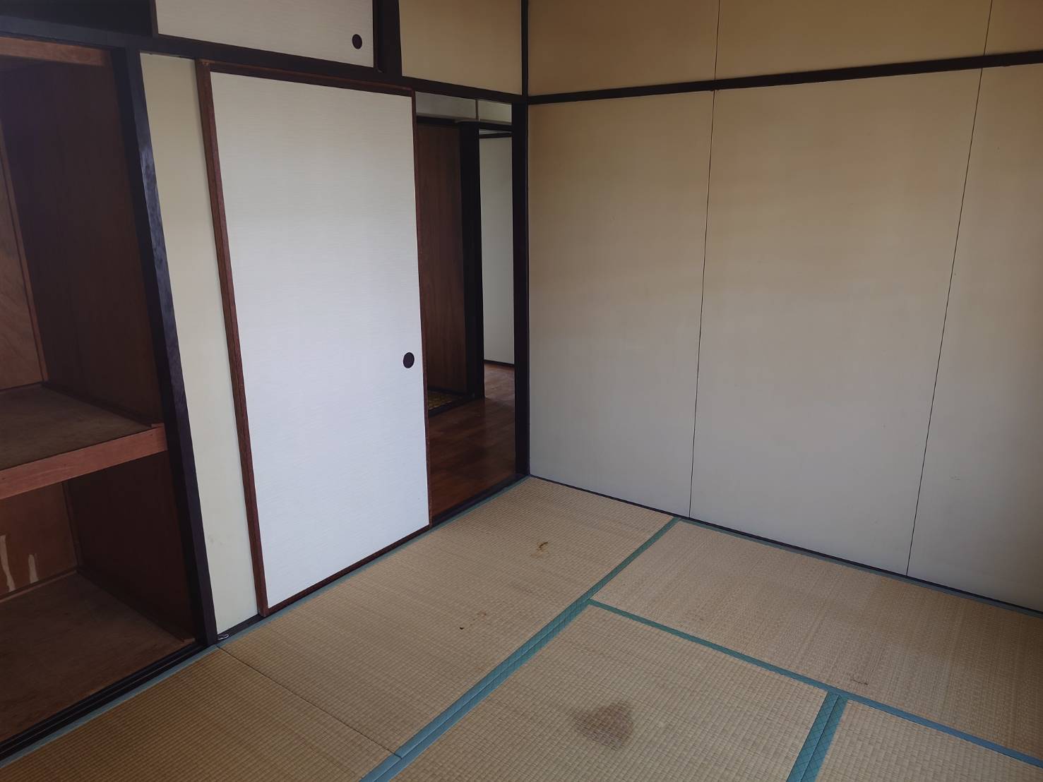 部屋2のビフォアアフター