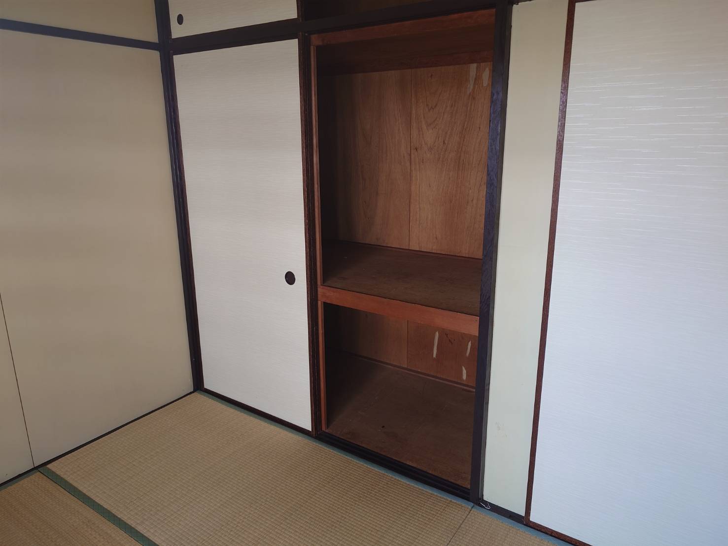 部屋2のビフォアアフター