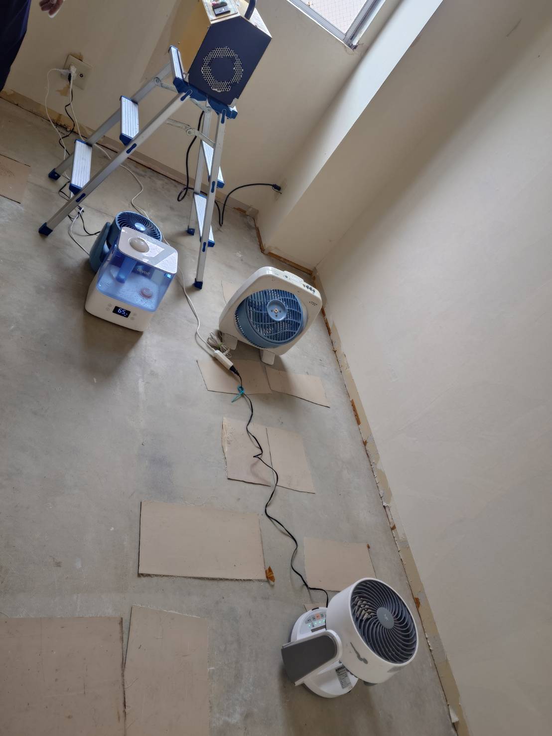 オゾン脱臭風景