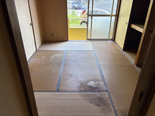 お亡くなりになった部屋２のビフォア、撤去後、アフター