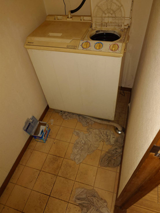 洗濯機置き場のビフォアアフター