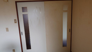 キッチン入り口戸のビフォアアフター