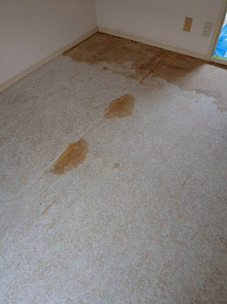 亡くなった場所の床撤去後