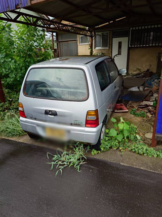 車庫のビフォア、撤去後、アフター(車撤去後)