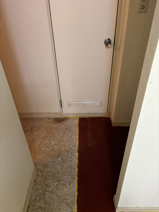トイレ前のビフォアアフター