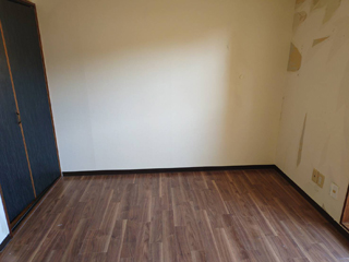 部屋左手のビフォアアフター